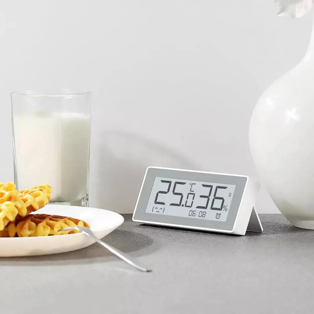 Smart Bluetooth Temperature & Humidity Monitor with Digital Clock
