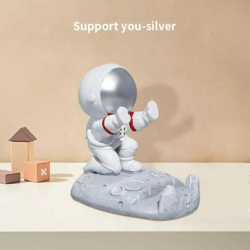 Office Desk Decoration Nordic Style Astronauts Mobile Phone Stand Holder Ornaments Resin Spaceman Bracket Toys Boyfriend Gift