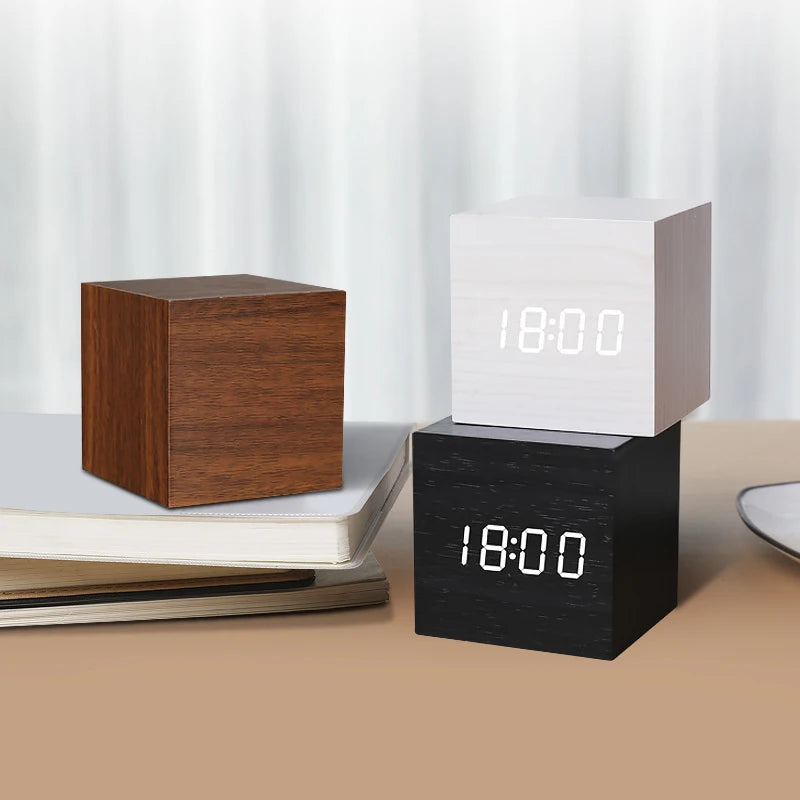 LED Digital Alarm Clock – Wood Finish, Voice Control, USB/Battery