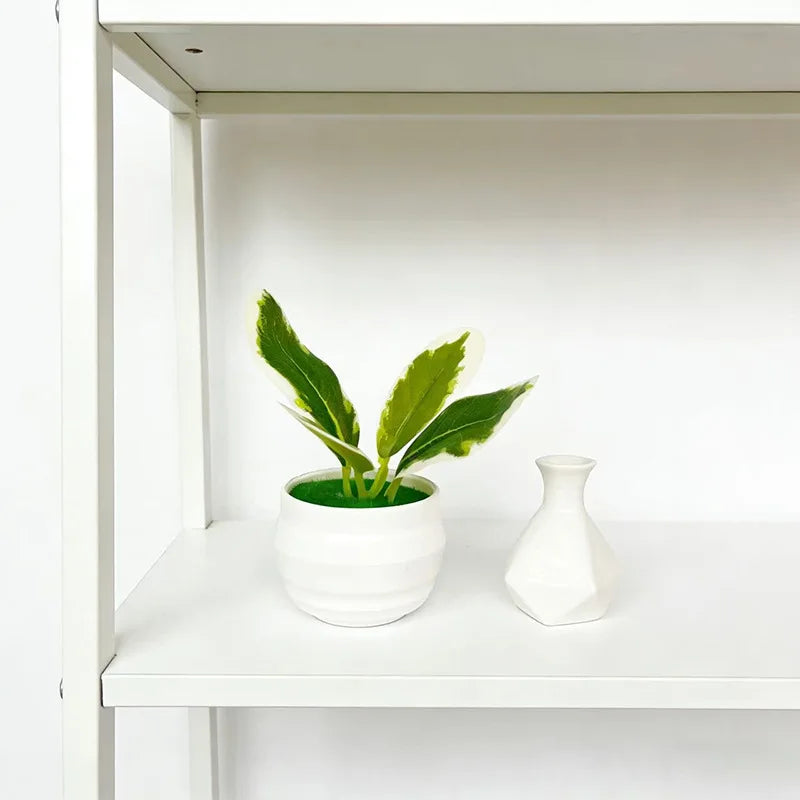 Artificial green plants, office desk decorative plants, bonsai, artificial flowers, and creative accessories in 4 small pots