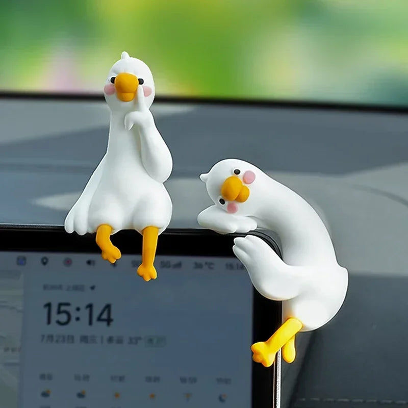 Resin Cartoon Animal Decor For Desk Car Dashboard TV Monitor Gift Idea Cute 3D Duck Figurine Mini Duck Ornament Playful Amagi
