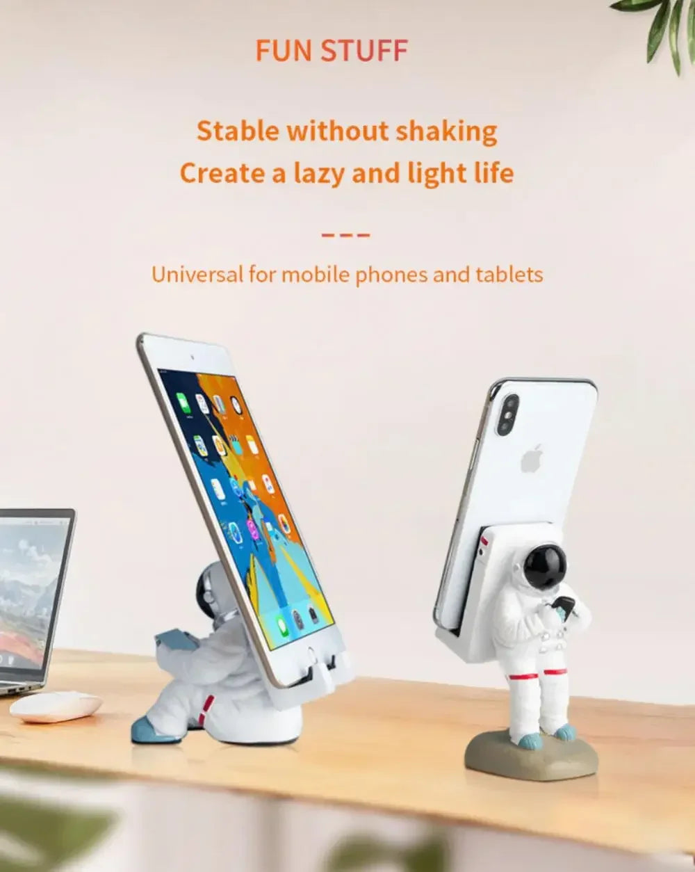 Office Desk Decoration Nordic Style Astronauts Mobile Phone Stand Holder Ornaments Resin Spaceman Bracket Toys Boyfriend Gift