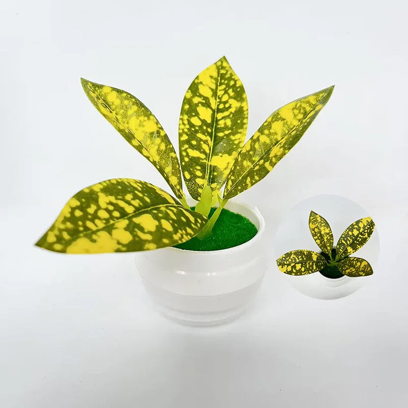 Artificial green plants, office desk decorative plants, bonsai, artificial flowers, and creative accessories in 4 small pots