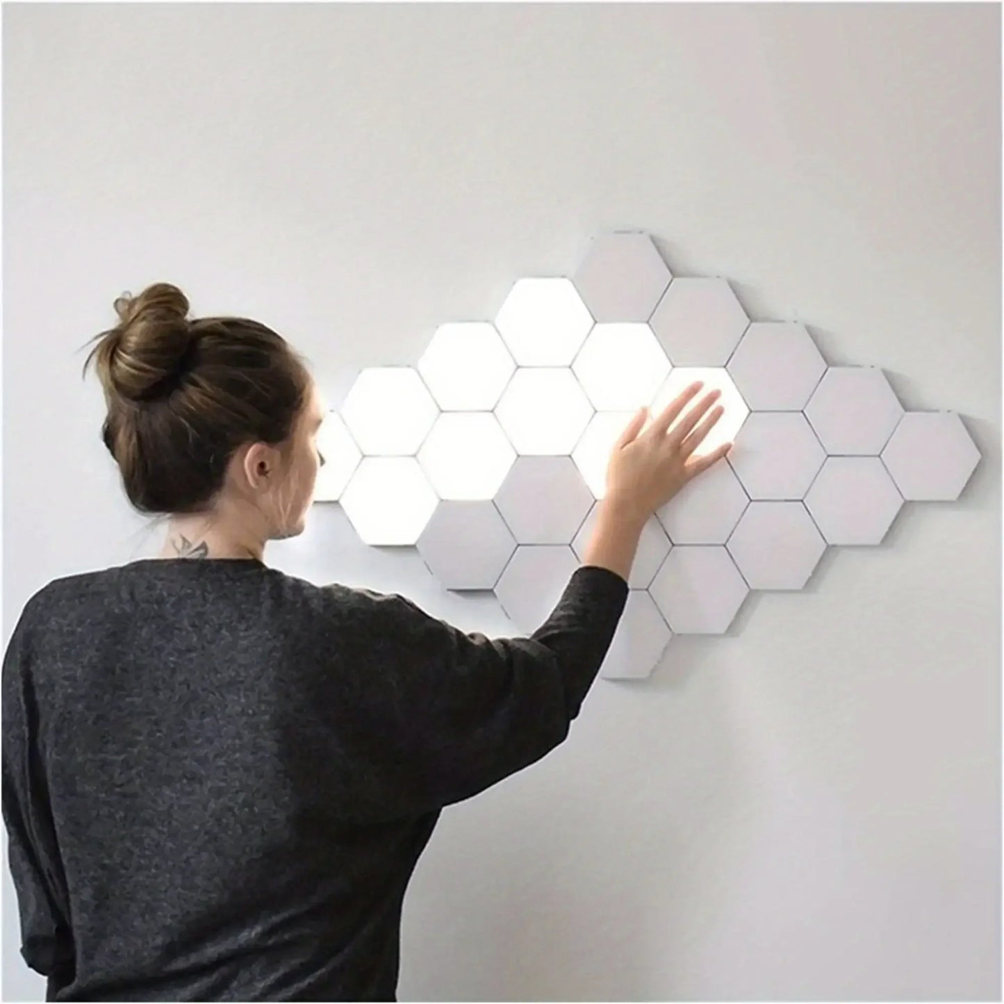 HexaGlow™ Touch Hexagon Wall Light